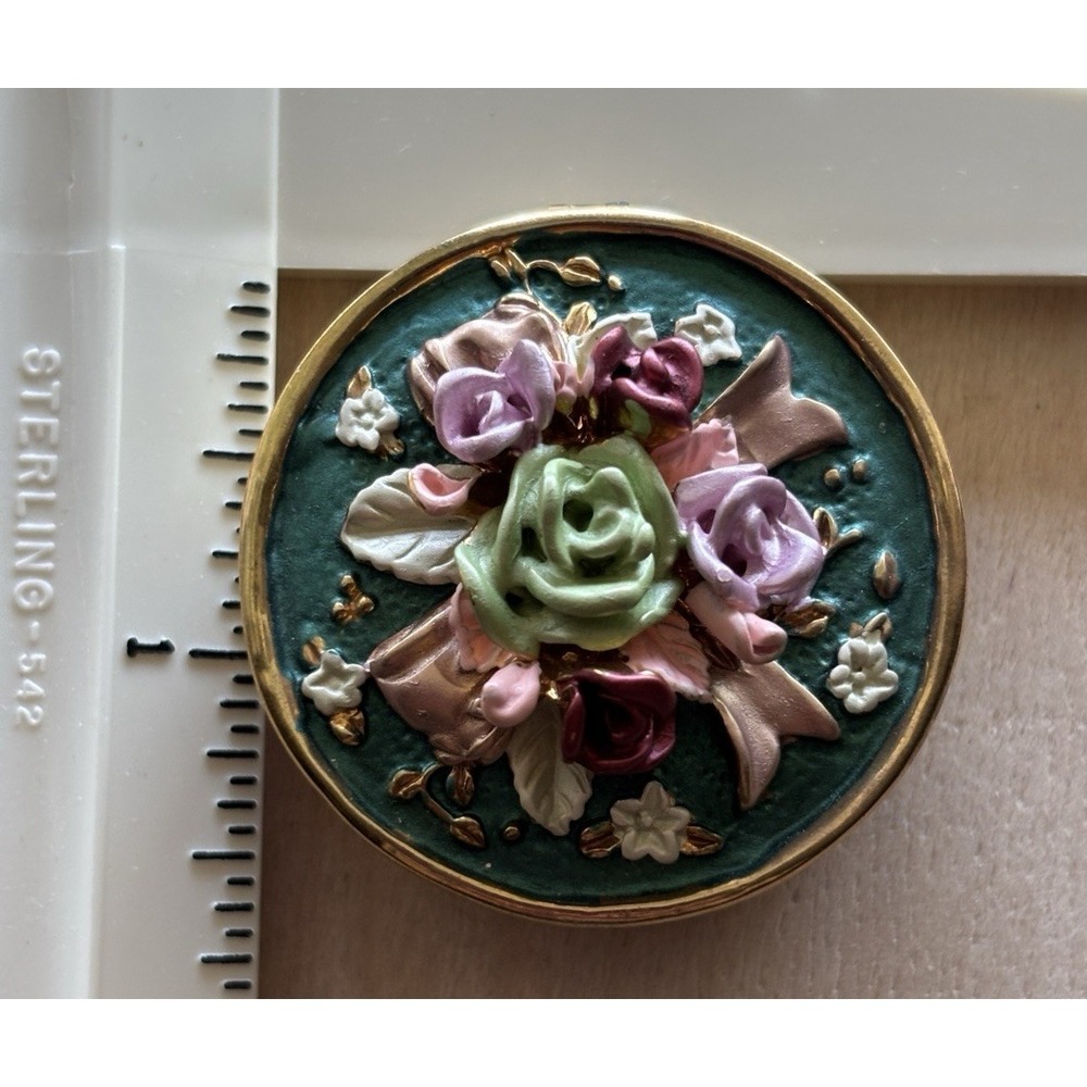 Vtg Rucinni Trinket Box 3-D Roses Pink Purple Green Gold Taiwan 1 3/4" Diameter